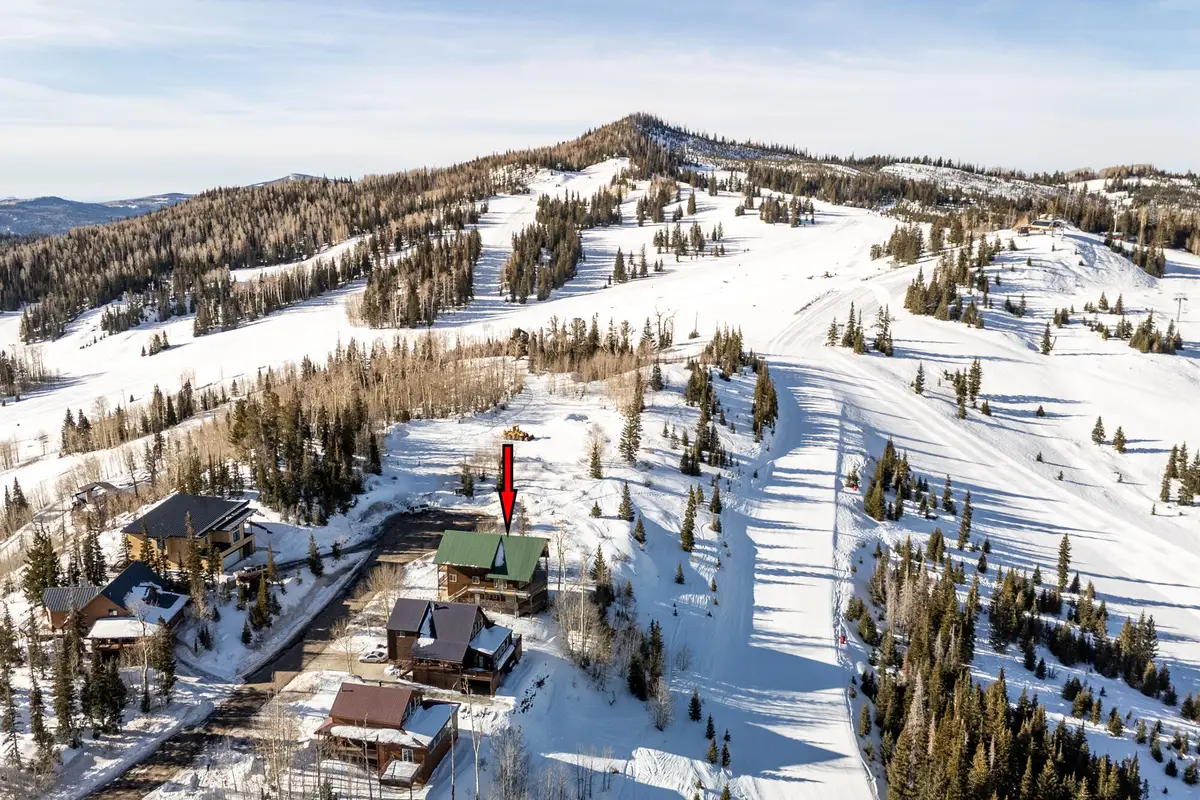 446 W Ridge View St, Brian Head, UT 84719 - Image #1