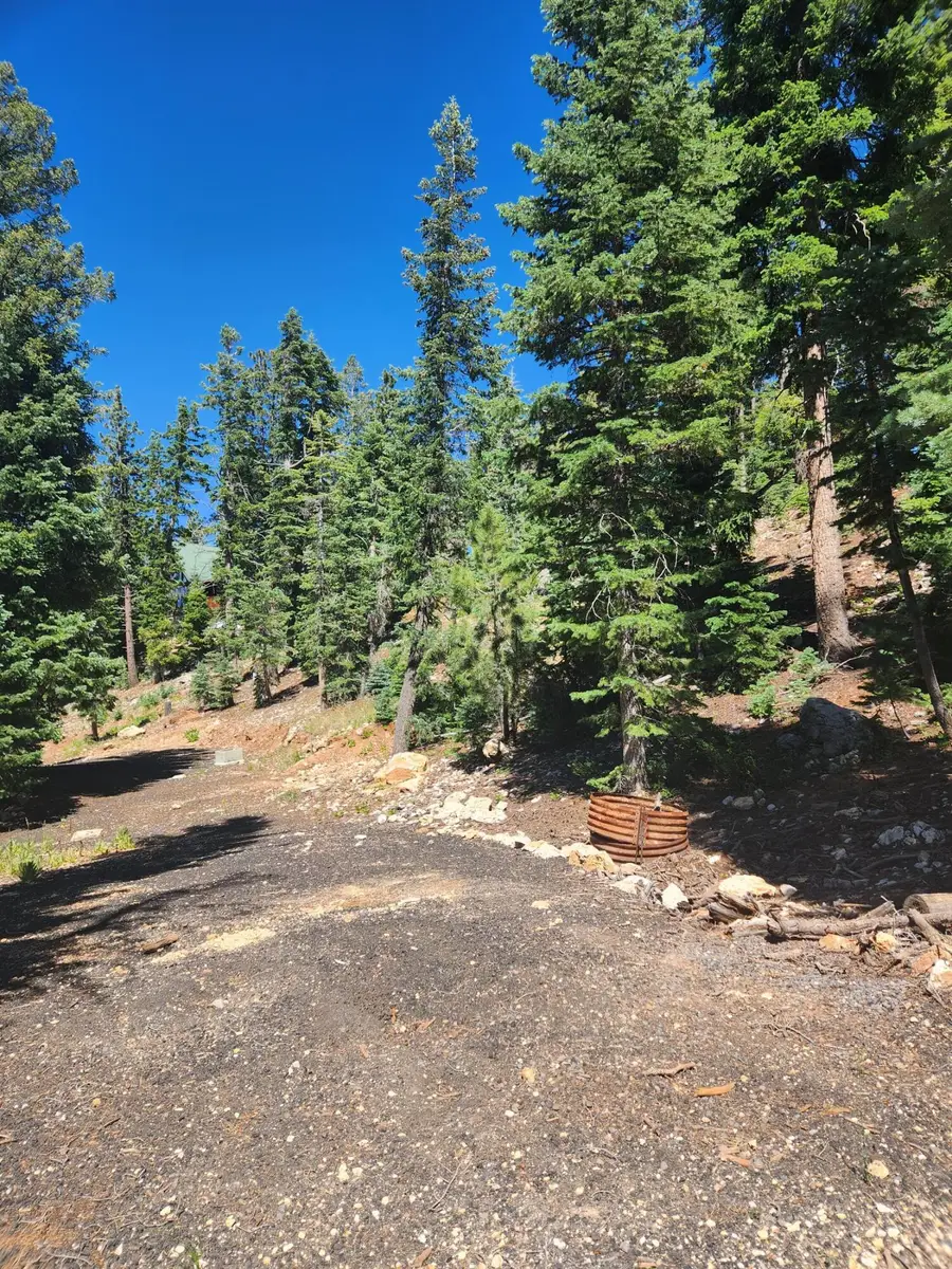 3160 Pinecrest Dr, Duck Creek Village, UT 84762 - Image #2