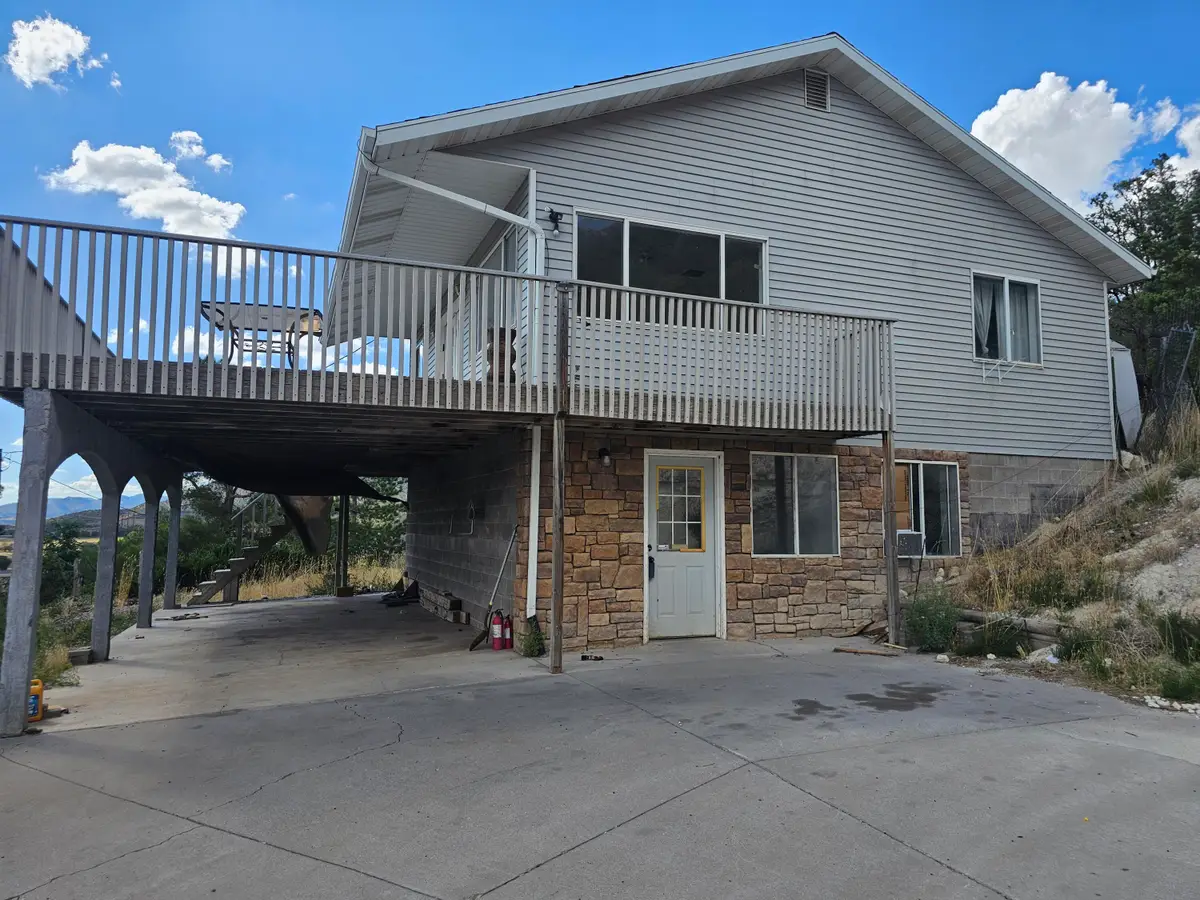 207 E Red Hill Rd, Central, UT 84722 - #1