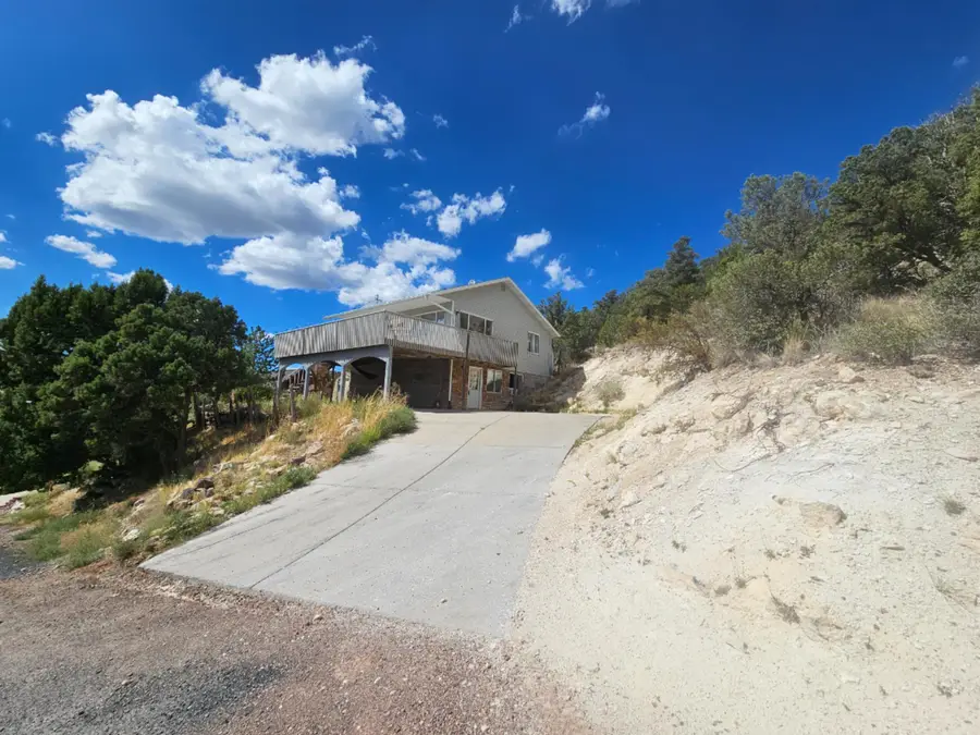 207 E Red Hill Rd, Central, UT 84722 - #2