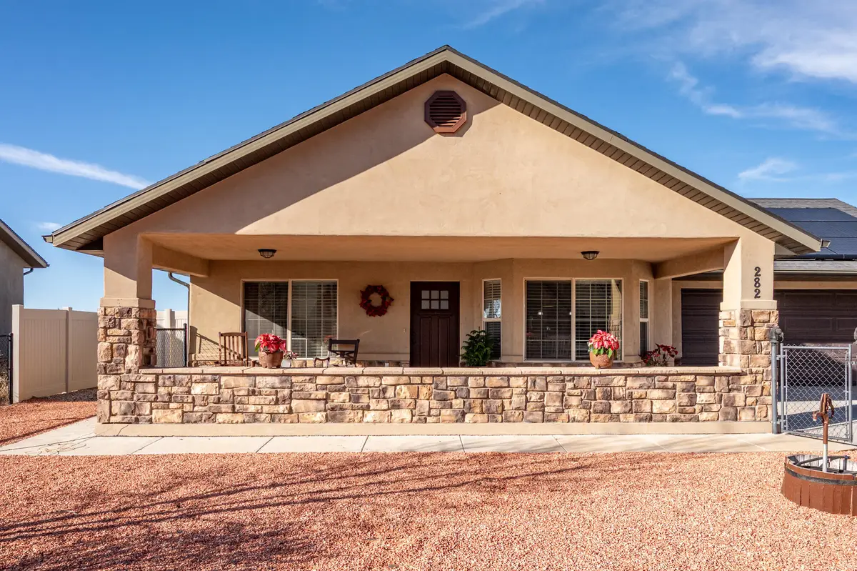 282 W Bristlecone Dr, Cedar City, UT 84720 - Image #1