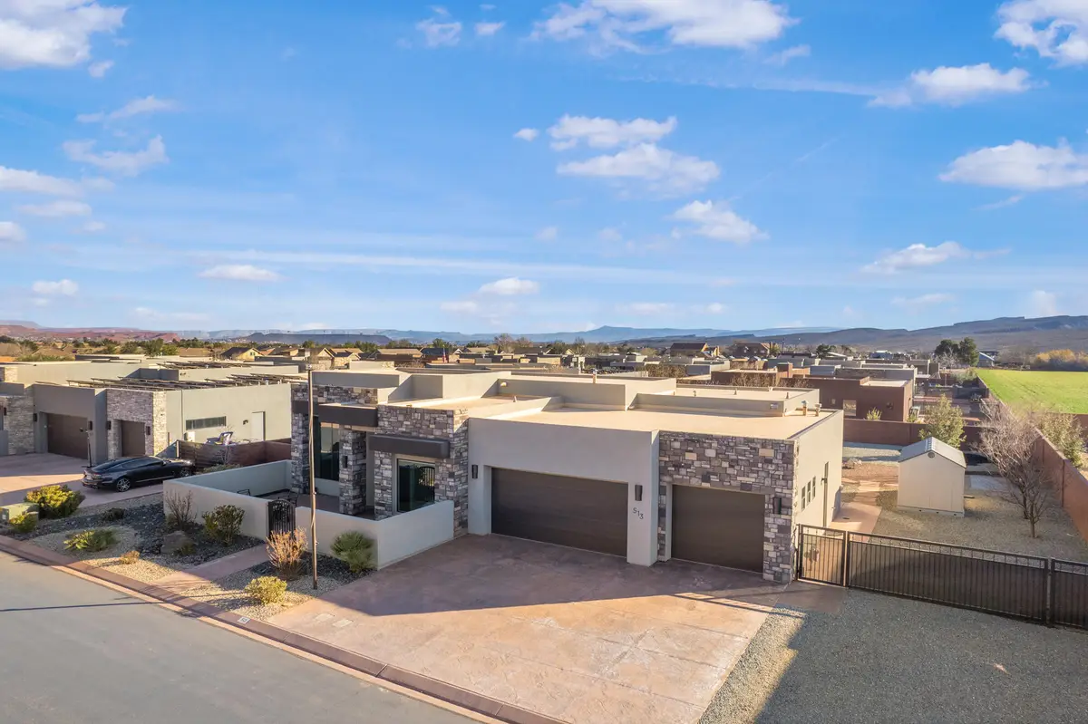 513 W 80, Ivins, UT 84738 - #1