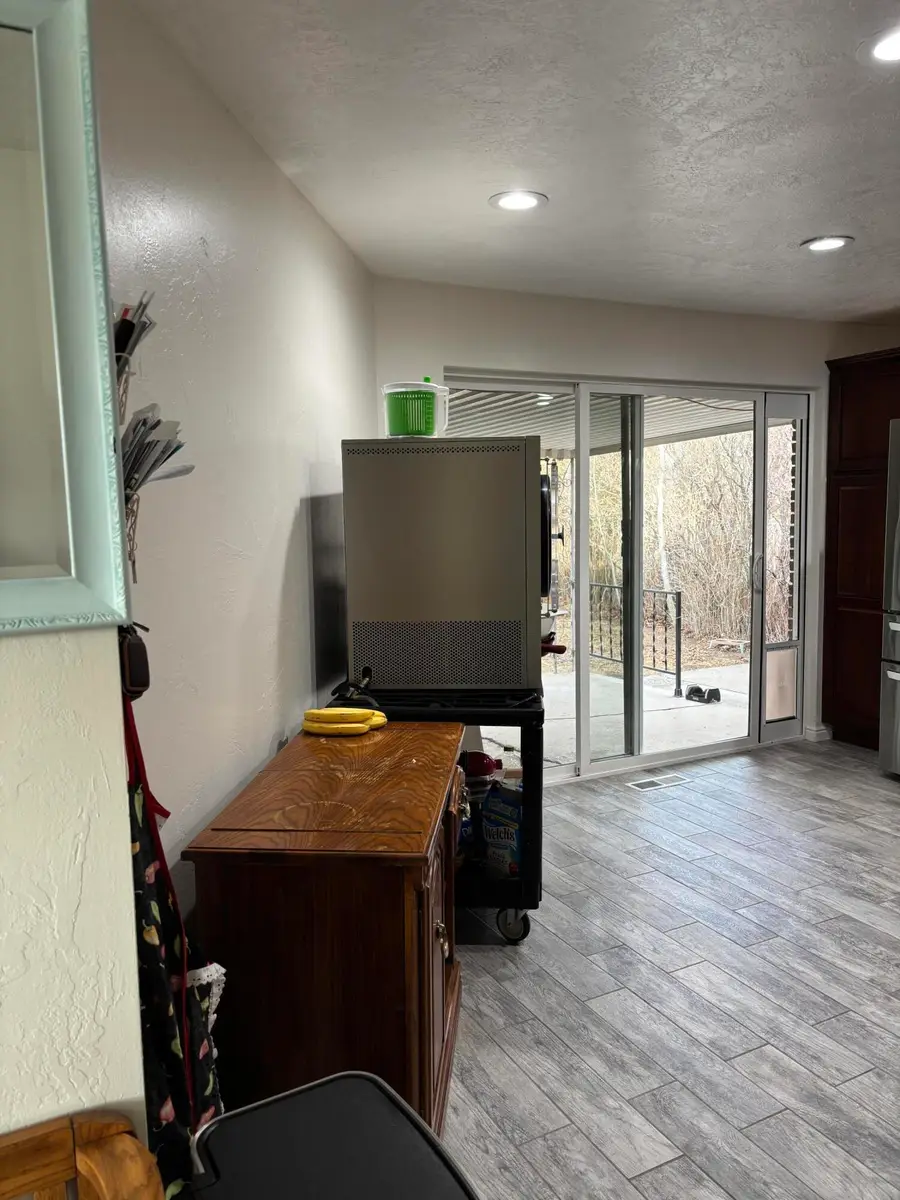 290 W 400, Panguitch, UT 84759 - #2