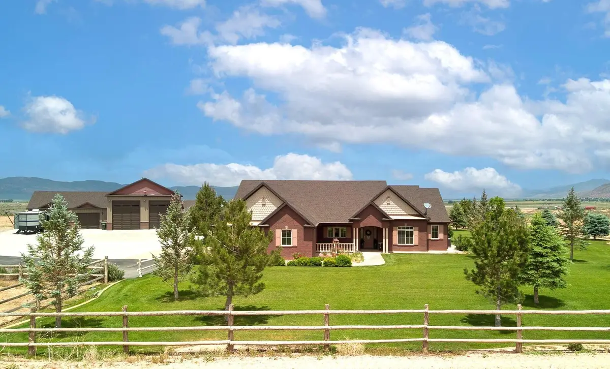 520 N Old Paragonah, Parowan, UT 84761 - #1