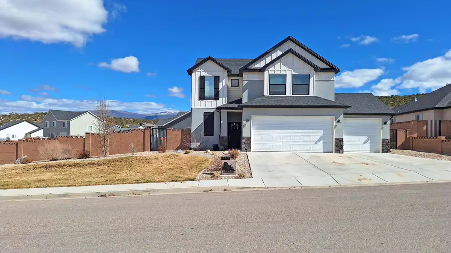 413 S Cedar Creek Dr, Cedar City, UT 84720 - #2