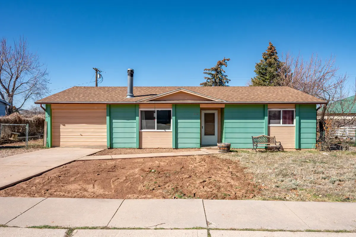 242 S 800, Parowan, UT 84761 - #1