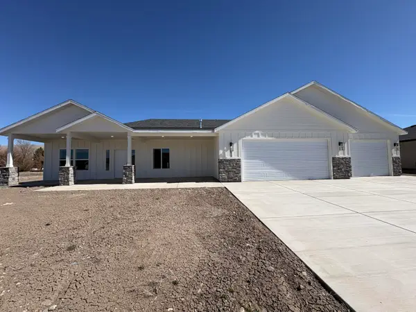 672 N Kaycie Ln, Panguitch, UT 84759