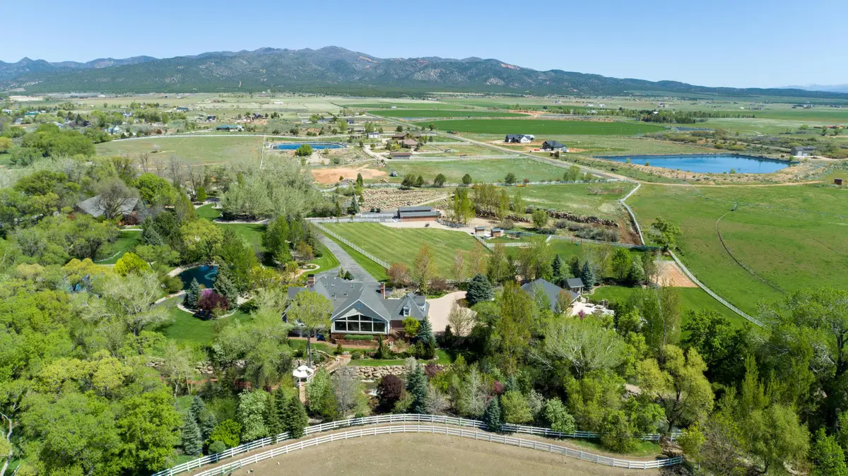 301 S Rachel Ln, New Harmony, UT 84757 - #1