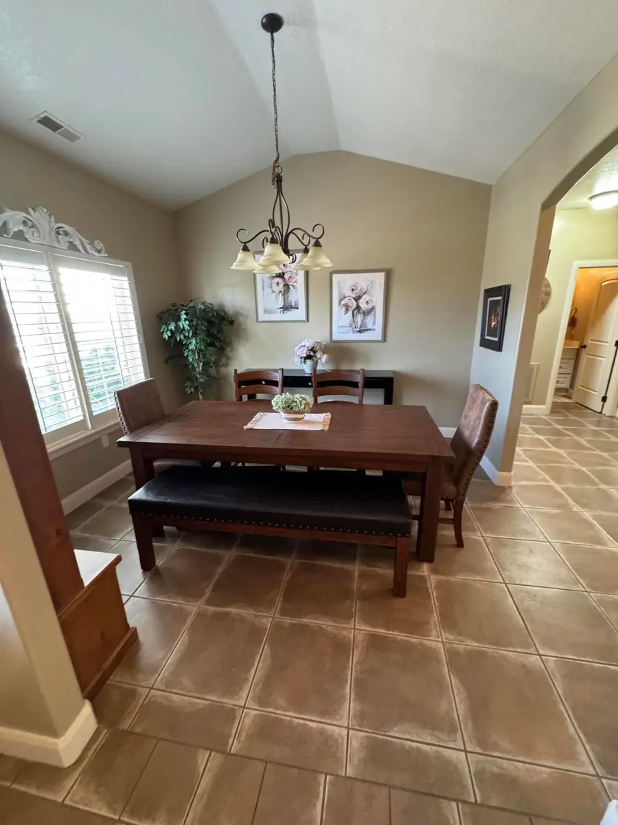 1130 E Fiddlers Canyon Rd, Cedar City, UT 84721 - #3