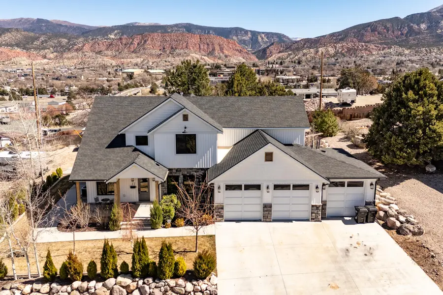 77 S Columbia Way, Cedar City, UT 84720 - #2