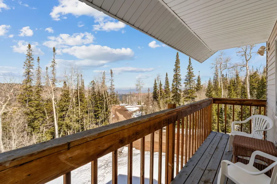 429 N Aoki Michi Dr, Brian Head, UT 84719 - #2