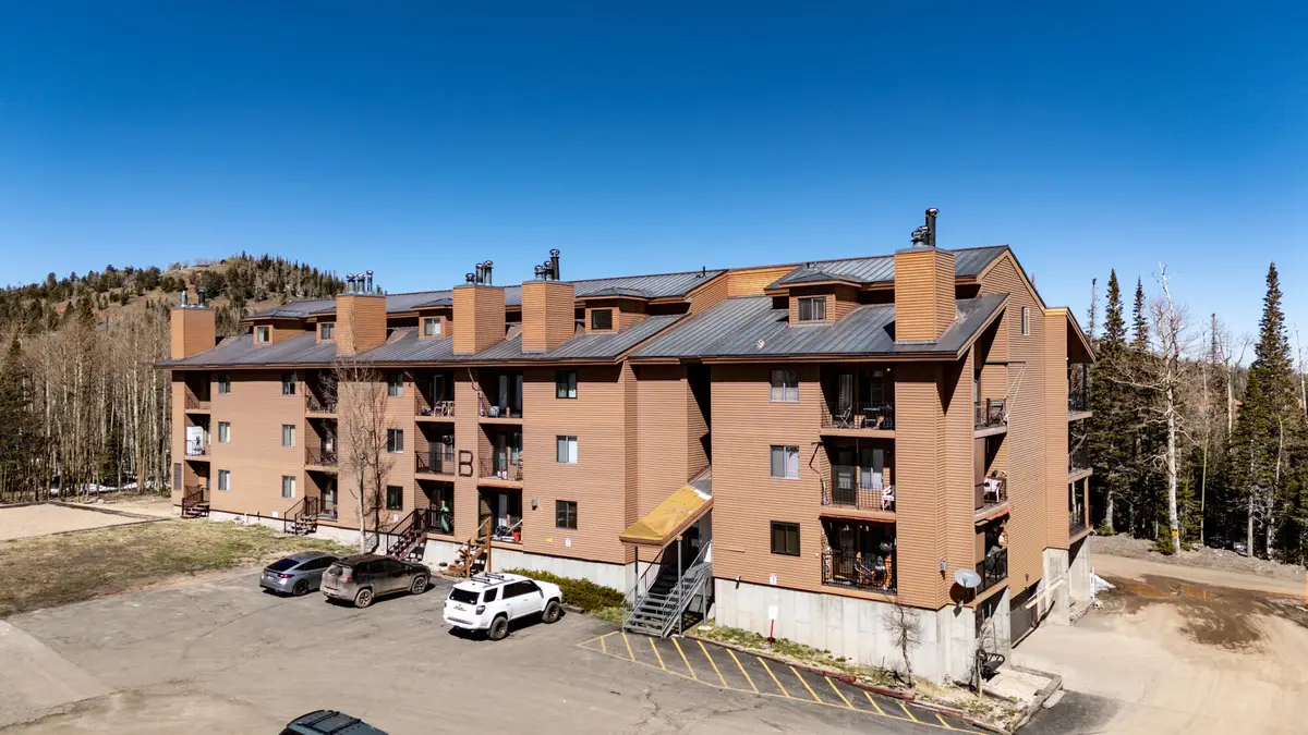 464 N Hwy 143 #107B, Brian Head, UT 84719 - #1