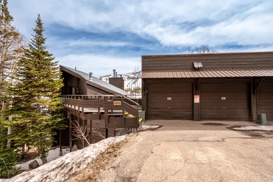 361 W Pinehurst Dr, Brian Head, UT 84719 - #2