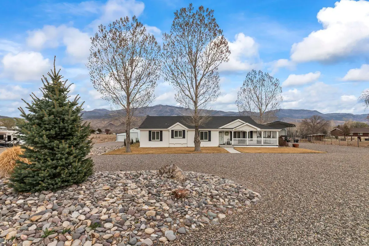 351 S Bullion Canyon Rd, Marysvale, UT 84750 - #1