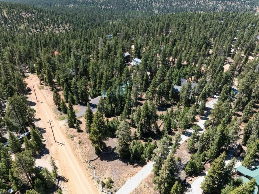855 E Bonanza Rd, Duck Creek Village, UT 84762 - #3