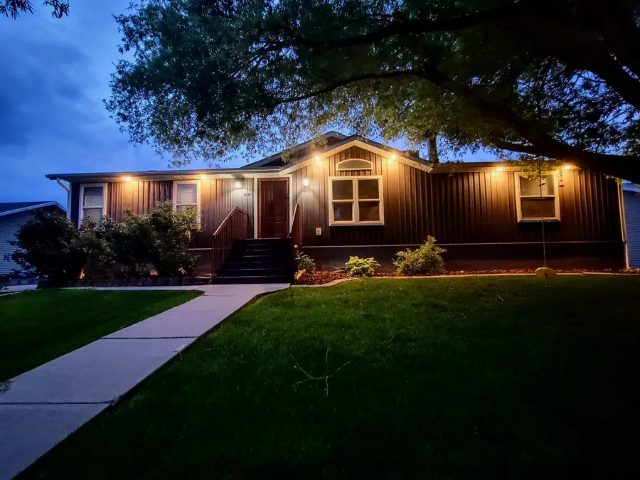 114 N 850, Parowan, UT 84761 - #2