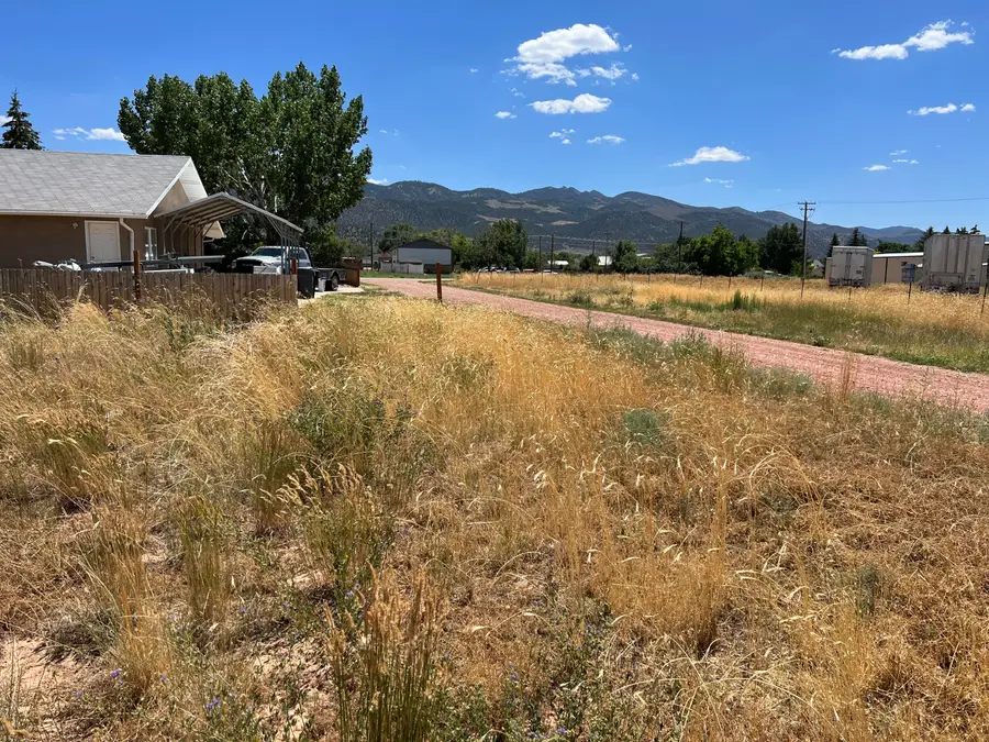 512 N Diane Dr, Parowan, UT 84761 - #3