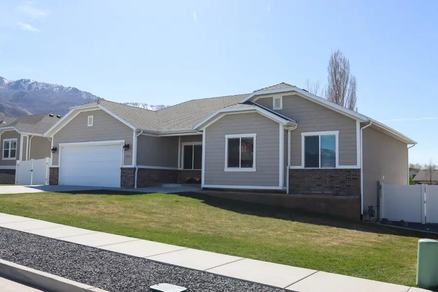 1381 W 3225, Perry, UT 84302 - #2