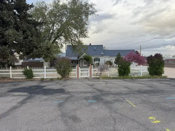 76 W 500, Parowan, UT 84761