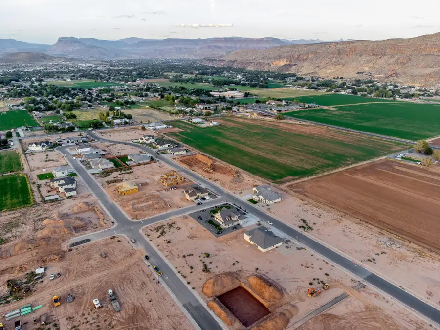 994 W 1920, Hurricane, UT 84737 - #3