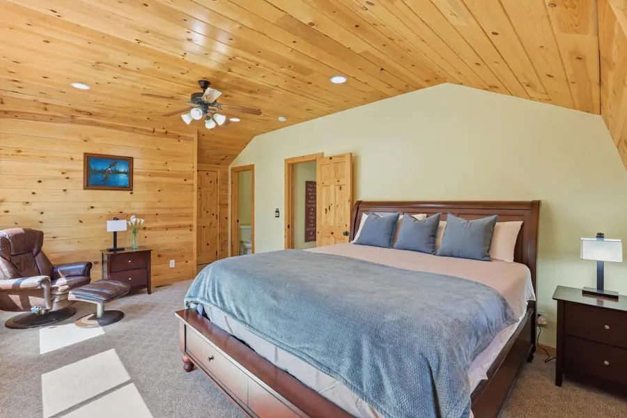 690 Whispering Pines Dr, Duck Creek Village, UT 84762 - #3