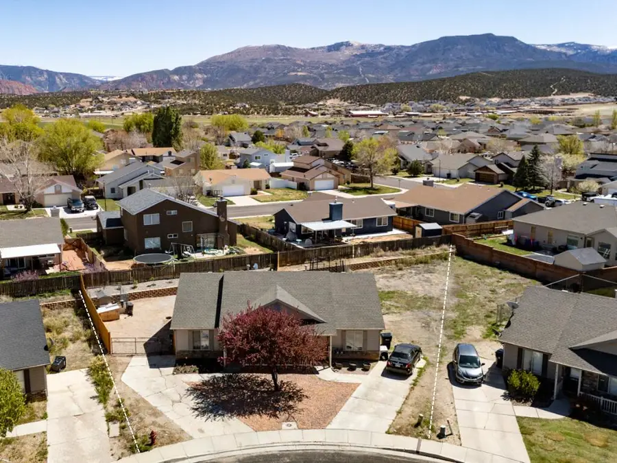 76 & 78 N 4150, Cedar City, UT 84720 - #3