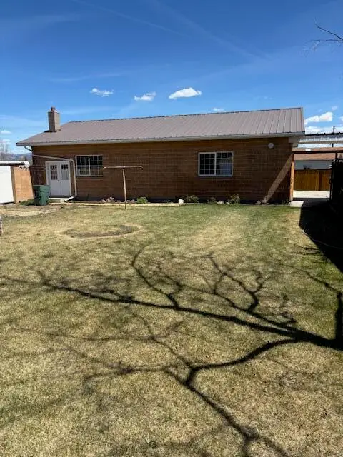 44 W 300, Panguitch, UT 84759 - #2