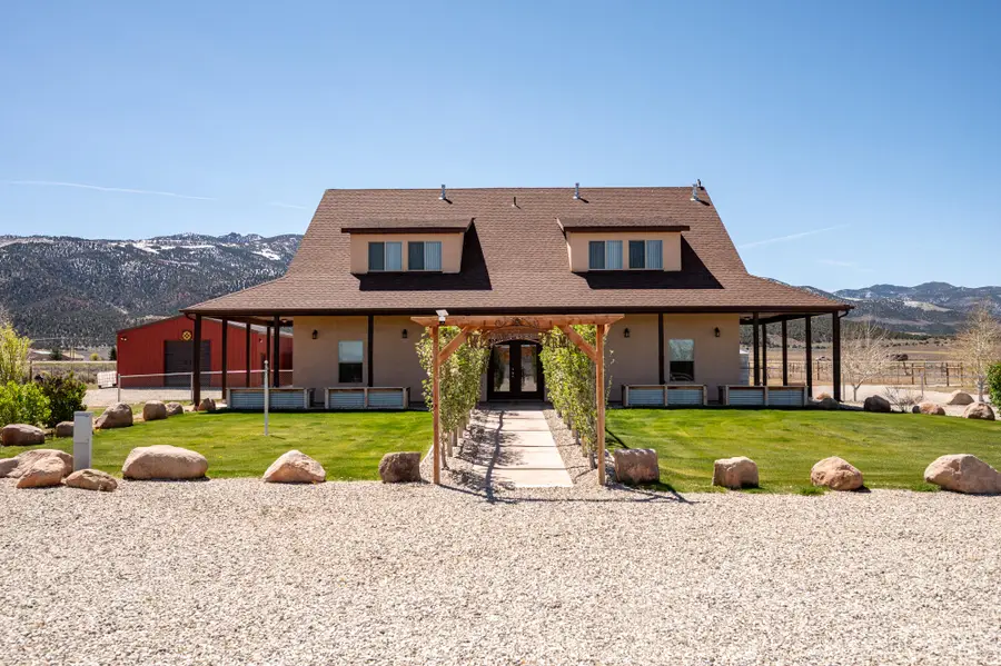 2379 W 200, Parowan, UT 84761 - #2