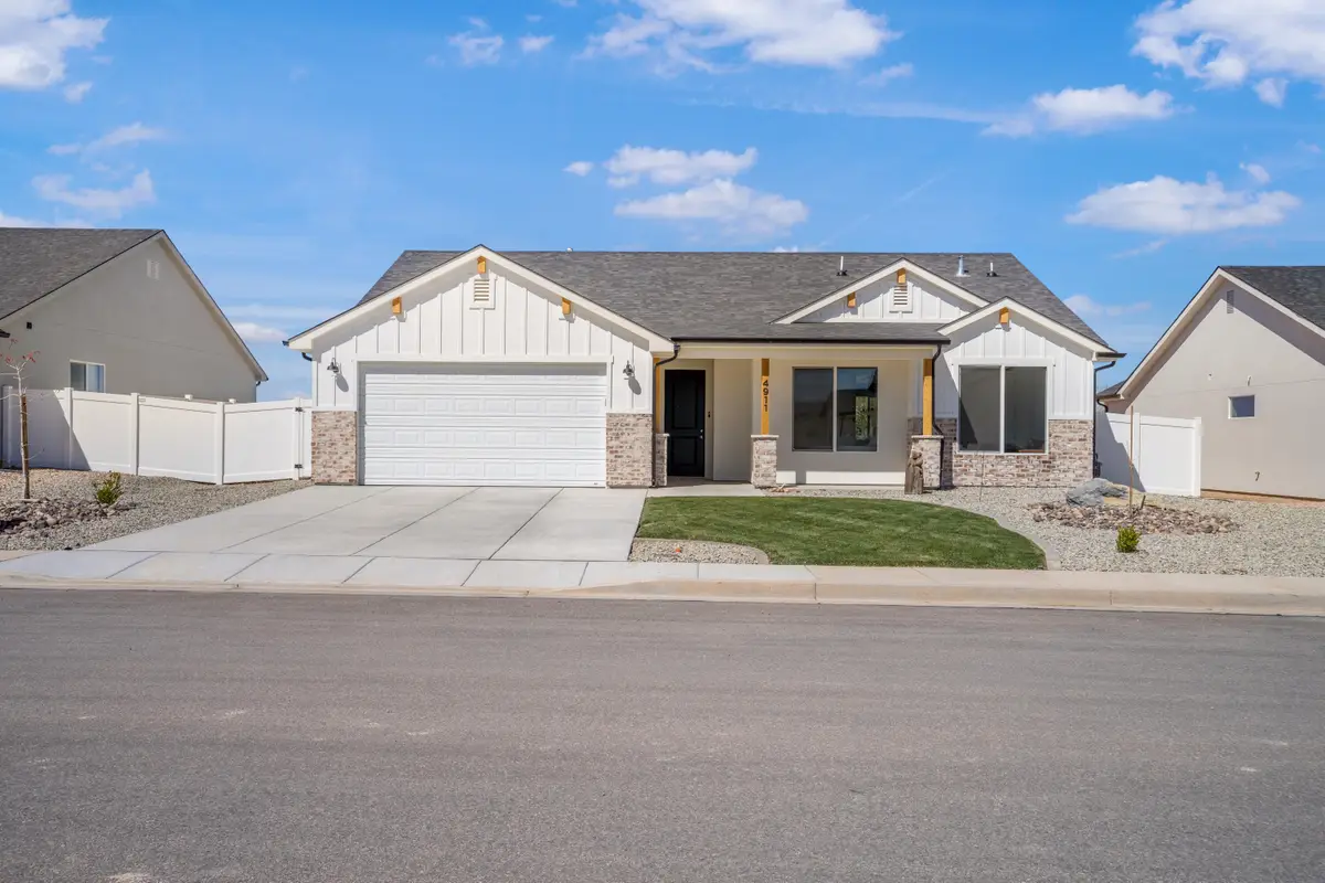 4911 N 10, Enoch, UT 84721 - #1