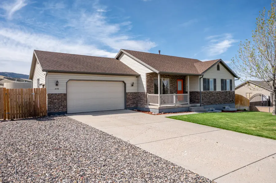 2192 E Saddleback View Dr, Enoch, UT 84721 - #2