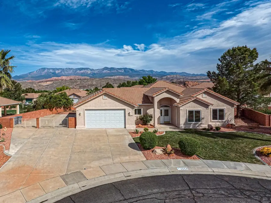 2654 W 320, Hurricane, UT 84737 - #2