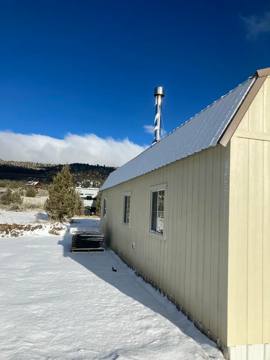 4250 W Creek Front Dr, Hatch, UT 84735 - #3