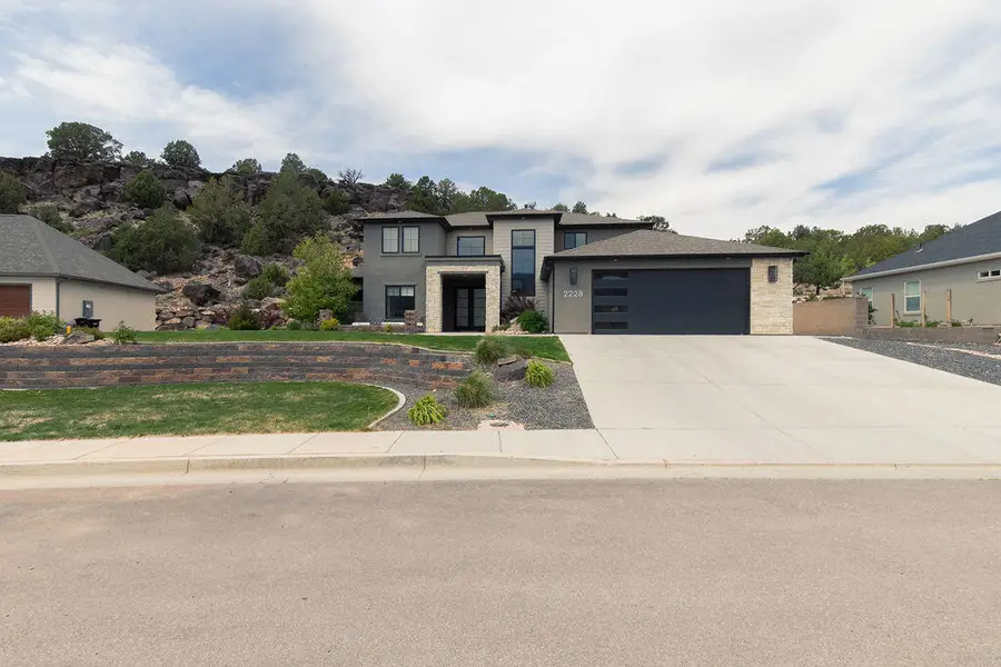 2228 S Canyon Cir, Cedar City, UT 84721 - #3