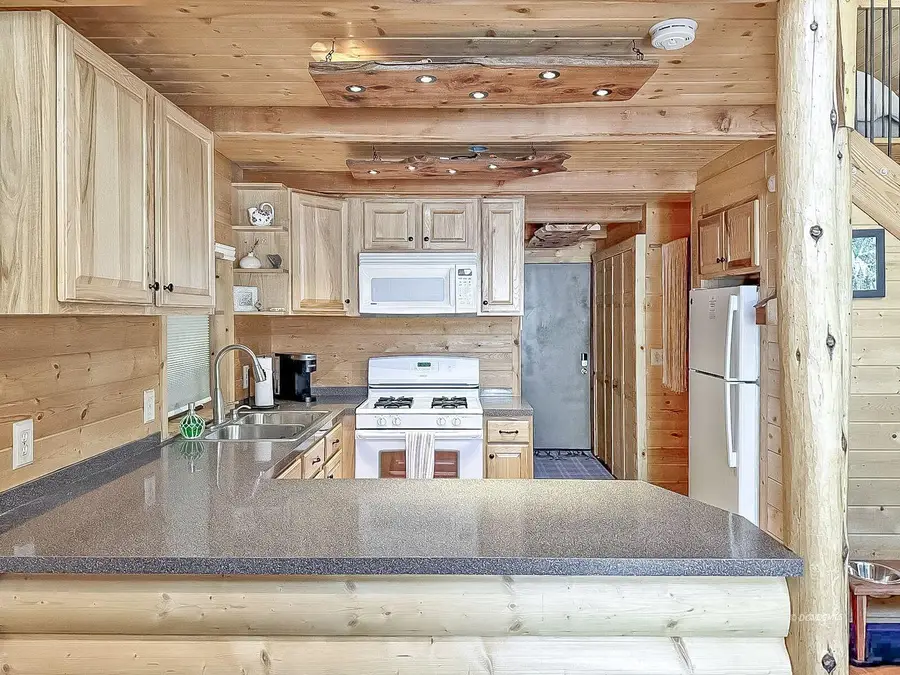 4075 N Porcupine Cir, Duck Creek Village, UT 84762 - #2