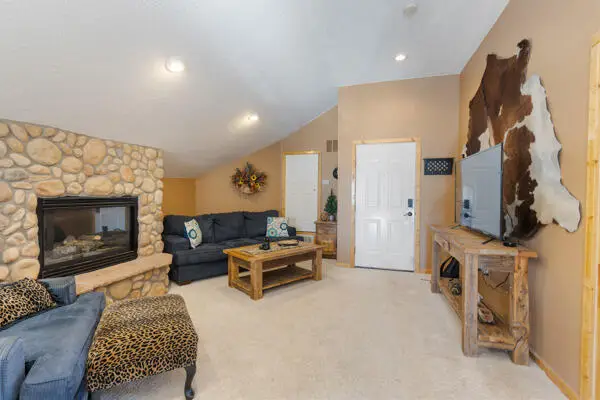 695 Movie Ranch Rd #11, Duck Creek Village, UT 84762 - #3