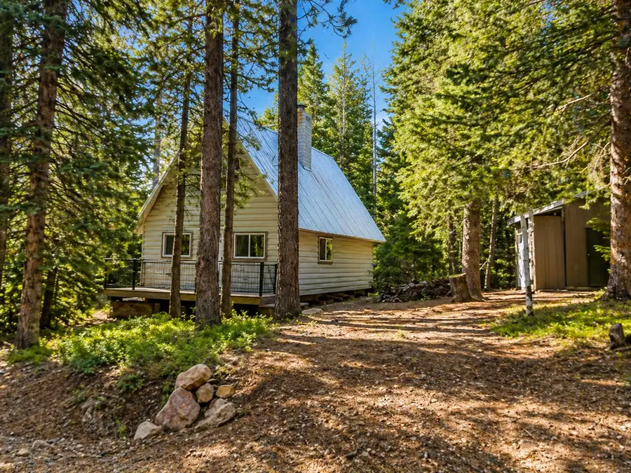 440 S Inspiration Dr, Duck Creek Village, UT 84762 - #2