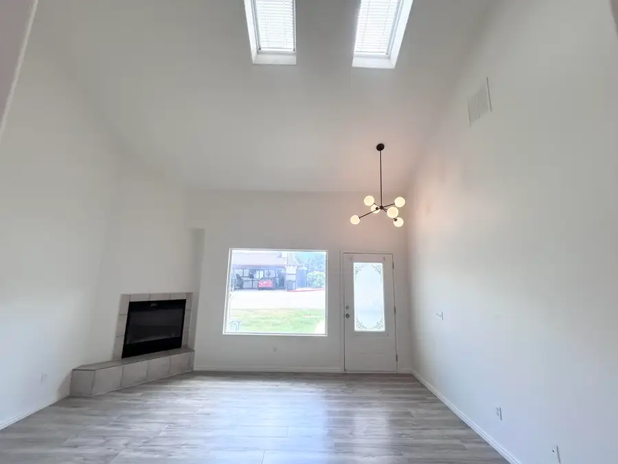 998 S Three Fountains Dr, Cedar City, UT 84720 - #3