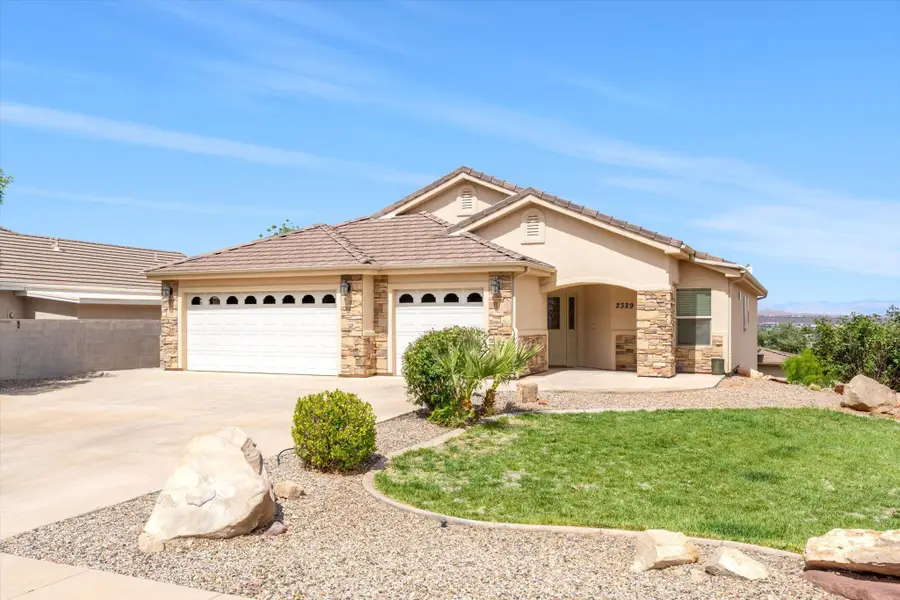 2329 Verde Ridge Rd, Saint George, UT 84770 - #2