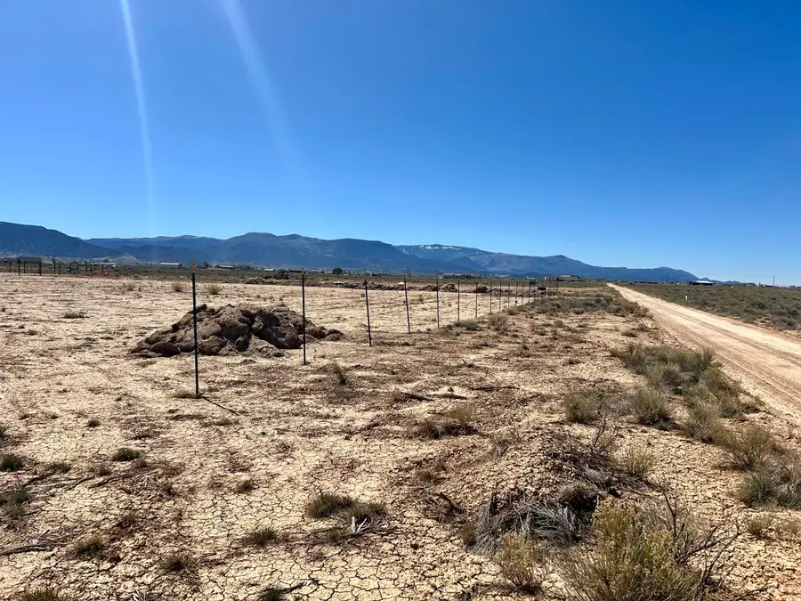 5076 N Rim Ave, Cedar City, UT 84721 - #2