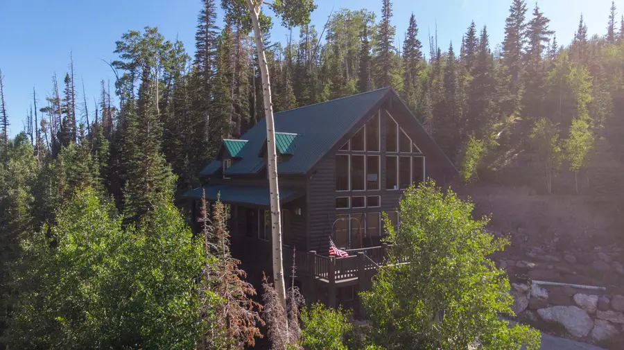 244 W Pine Hurst St, Brian Head, UT 84719 - #2