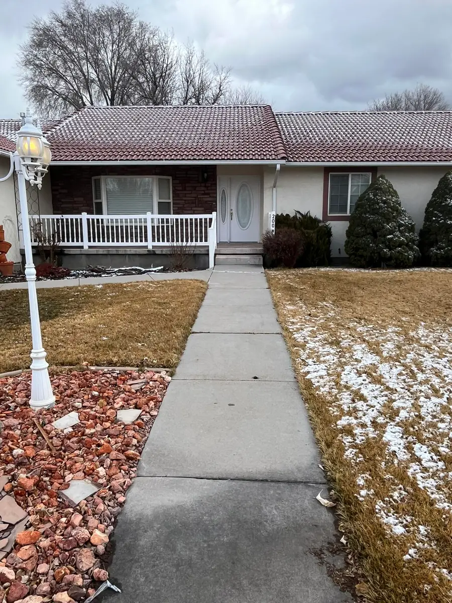 415 E 200 N, Beaver, UT 84713 - #2