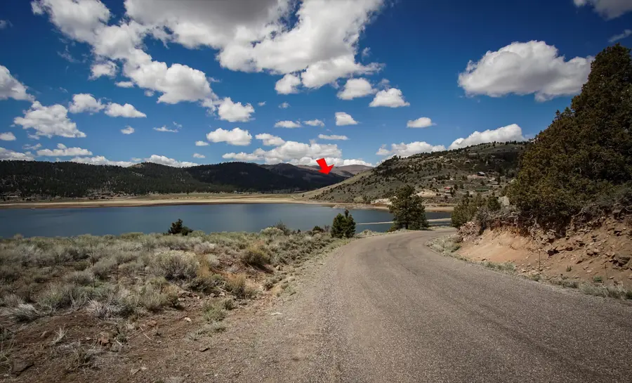 696 N Ipson Creek Cir, Panguitch, UT 84759 - #2