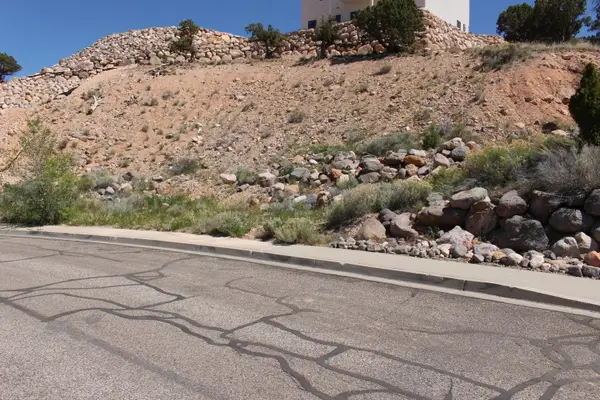 3277 W Cimarron Cir, Cedar City, UT 84720