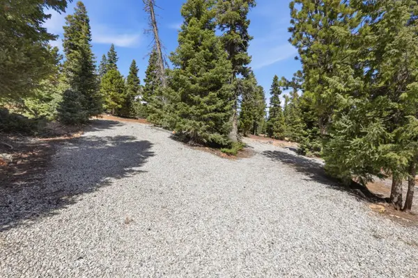 260 E Quaking Aspen Dr, Duck Creek Village, UT 84762
