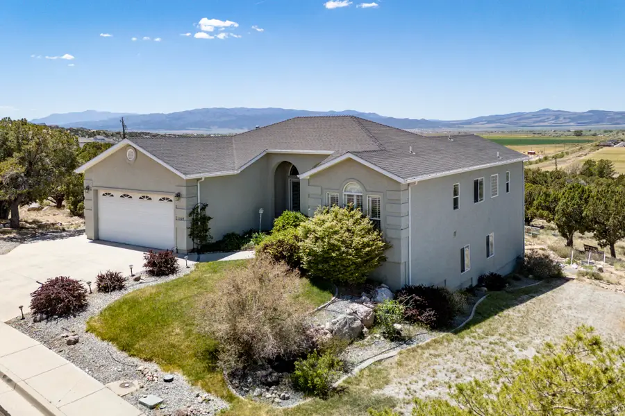 164 S Chaparral Dr, Cedar City, UT 84720 - #2