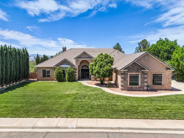 2976 S Camino Real, Washington, UT 84780