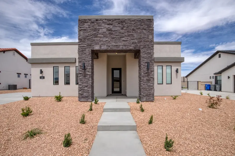 488 W Cedar Hill Dr, Saint George, UT 84790 - #2