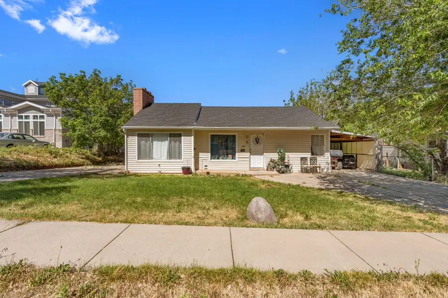 320 S 100, Cedar City, UT 84720 - #2
