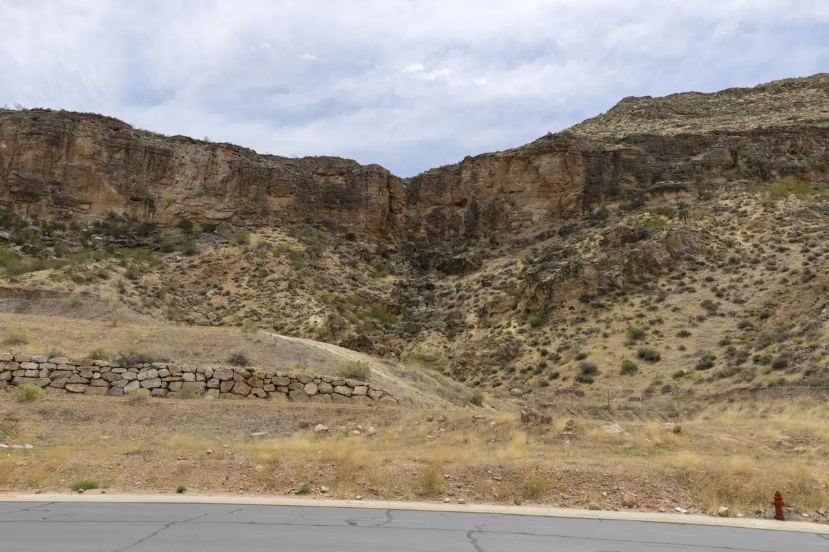 352 N 250, La Verkin, UT 84745 - #1