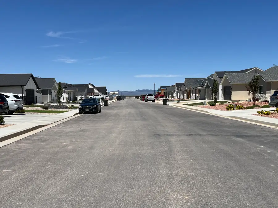 5119 N 75, Enoch, UT 84721 - #3